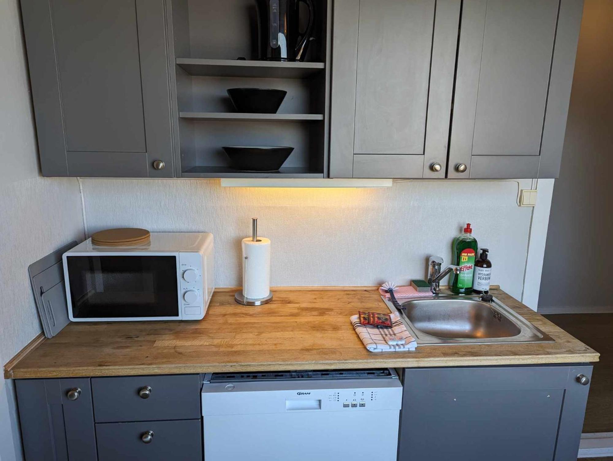 Railside Track Apartment นาร์วิก ภายนอก รูปภาพ