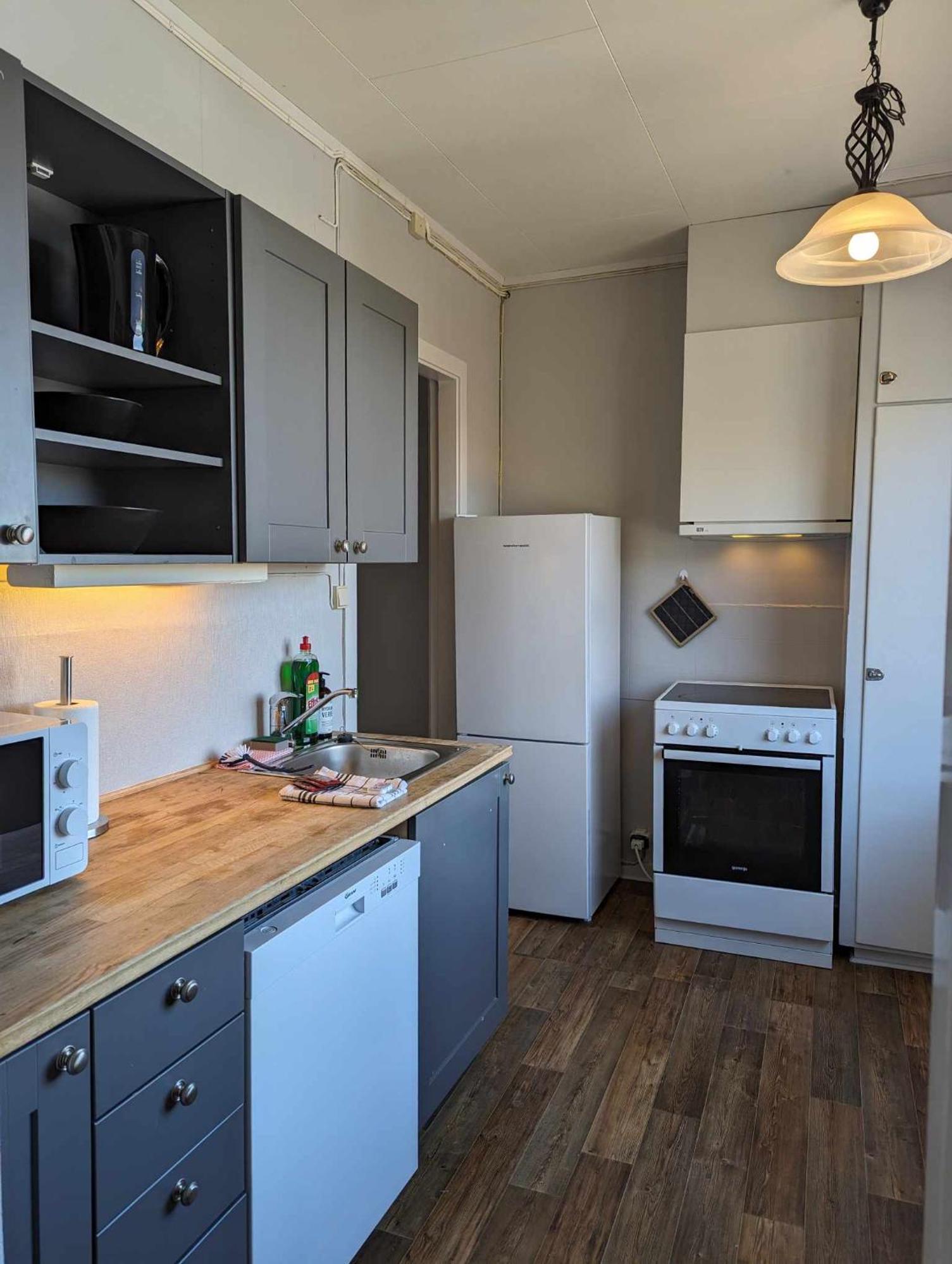 Railside Track Apartment นาร์วิก ภายนอก รูปภาพ