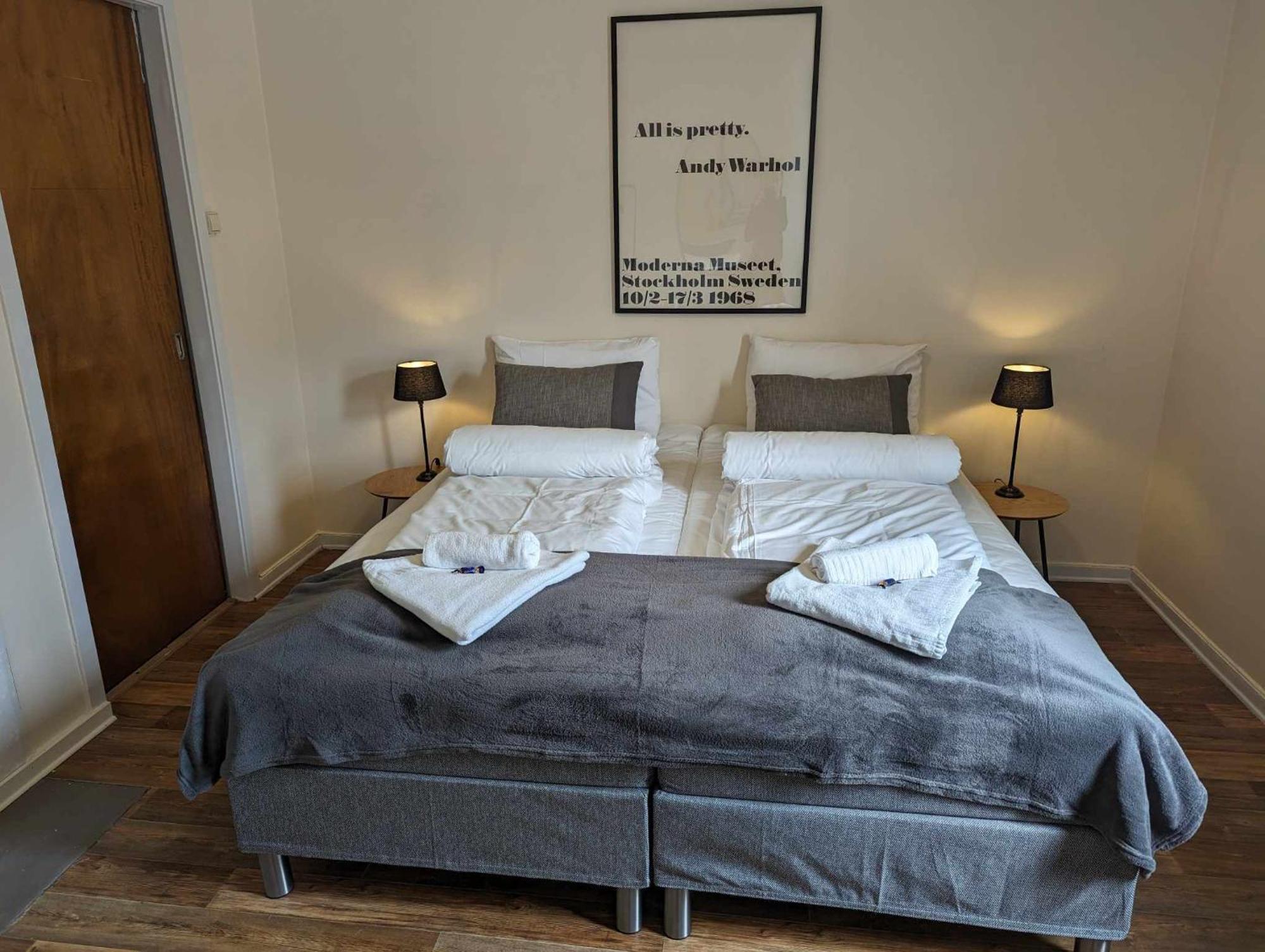 Railside Track Apartment นาร์วิก ภายนอก รูปภาพ